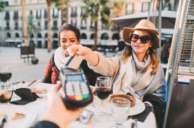 Get Smart About Credit Card Warning Signs