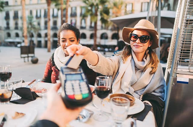 Get Smart About Credit Card Warning Signs