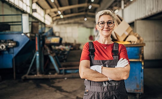 Mechanic woman in garage