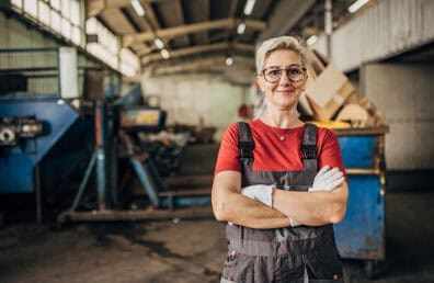 Mechanic woman in garage
