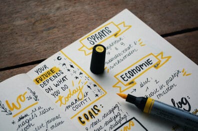 Use Psychology to Build a Budget You’ll Stick With